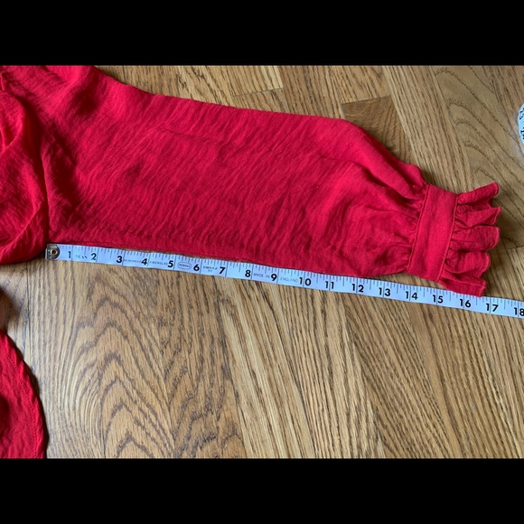 NWT Tie neck button up oversize blouse size M - Picture 15 of 17